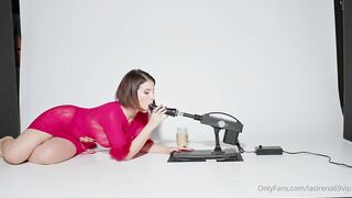 Lasirena69 Gets Fucked By A Sex Machine OnlyFans