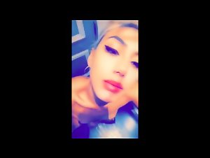 Gwen Singer Masturbating In Public Premium Snapchat Video 