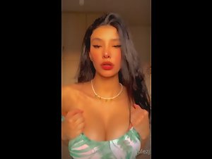 Juliana - Voulezj OnlyFans Leaks (4 Videos) 3