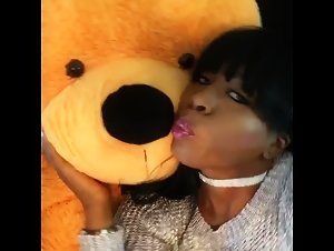 Ms London - therealmslondon OnlyFans Leaks (5 Videos) 4