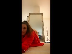 Lauren Alexis Pussy Rub Selfie Video Leaked - OnlyFans