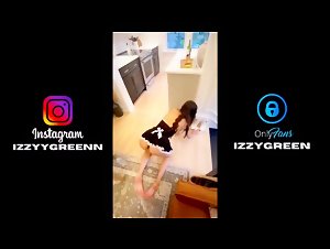 Izzy Green Sexy Maid Roleplay Fuck Video Leaked