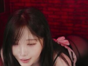Yoon Ying ASMR