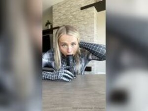 Spidey Waifu vs Black Dildo