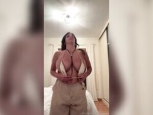 Ika Dauria Bouncy Tits Onlyfans