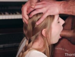 Thorri and Jax facefuck