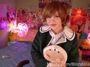 Blondelashes19 1