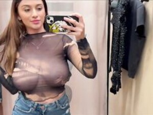 Jackiebabigirl Changing Room