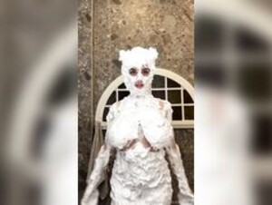 ika dauria massive soappy tits