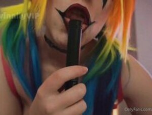 lilly vinilly onlyfans clown