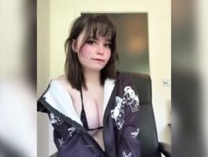 Healsl9t tits