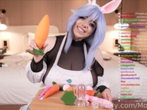 New Momokun Pekomama Stream