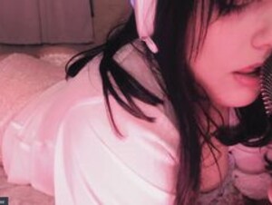 Sunny ASMR 4