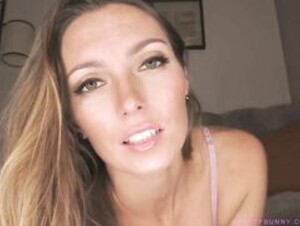 Bratty Bunny - So hot CEI