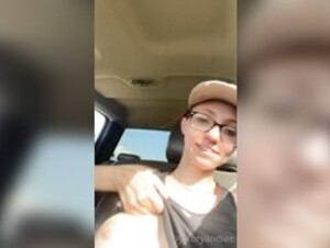 Toystoryandiee OF flash boobs in car