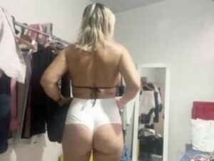 a loira praiana OnlyFans Try on Haul black sexy pants