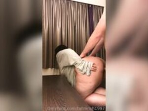 Strippermel cums 4 times