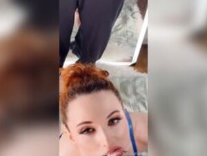 Amouranth Fuck Machine BG Video