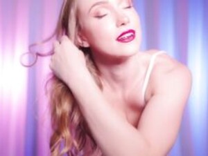 SCARLET TRY ON 2