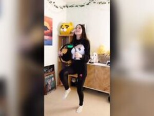 PotasticP Titty bounces