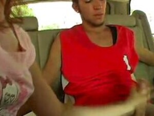 Brandi belle handjob in car