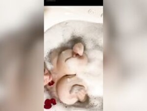 LylasBigHeart bath