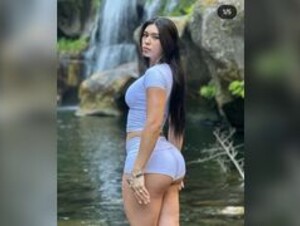 Aishah Sofey shower