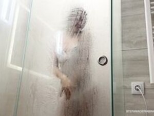 Stefania Deriabina - Shower white see through