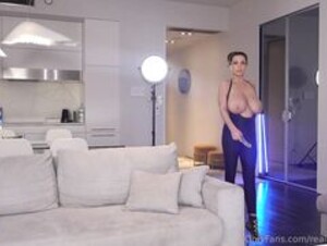 Ewa sonnet masturbation first time with glass dildo