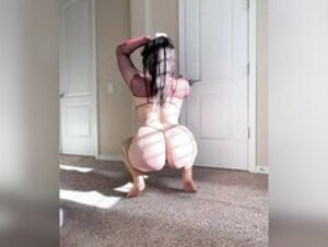 Lilmisschanel Sunlight Bounce