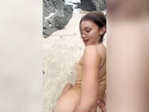 GraceWearsLace Beach B/G PPV