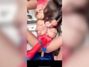 Sariixo gets fucked in bathroom