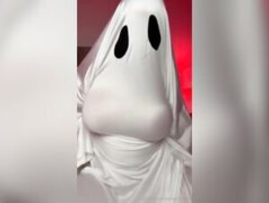 Angela white horny ghost cosplay