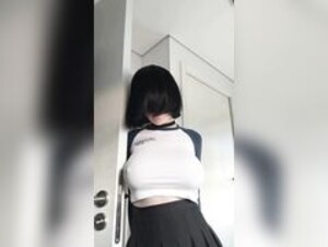nicoleponyxo