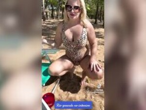Loira praiana no interior