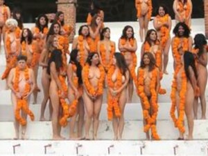 Group of naked girls in photo session