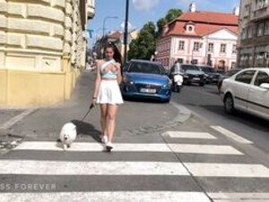 Bralessforever - Meet+Alissa