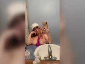 Sexy Lexi / azngoodgirl