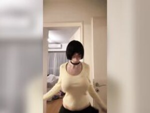 nicoleponyxo insta dance 7
