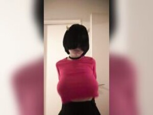 nicoleponyxo insta dance 5