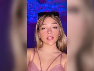 Jennifer Preda sexy face
