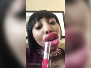 Ruby Sunset Lip Gloss