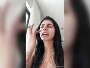 Mia Khalifa 20min Bare Titty Video Leaked