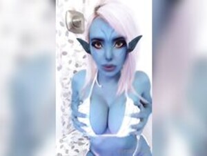 Jessica nigri plays with boobs