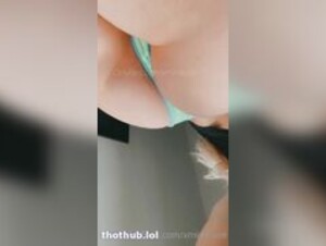 xmimirose strip tease