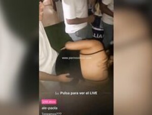 Yasuri Llamilet perreando hasta abajo con el bryan de cono