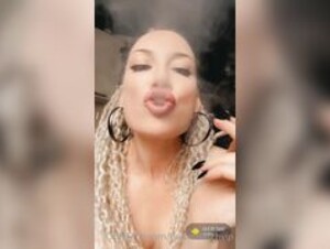 badassbitchvip Quick Smoke
