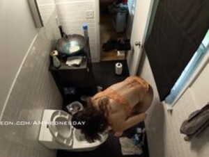 AMWednesday - Bathroom Clean in Bikini