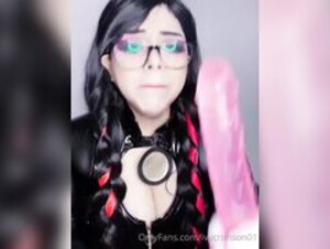 ivycrimson01
