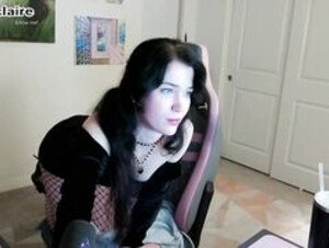 evelynclaire at Chaturbate October-31-2024_04-43-34